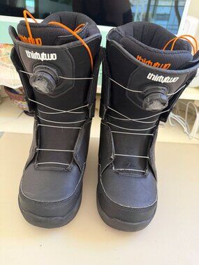 THIRTY TWO MENS SNOWBOARDING BOOTS BLACK LASHED DOUBLE BOA SZ MENS 9 EU 42